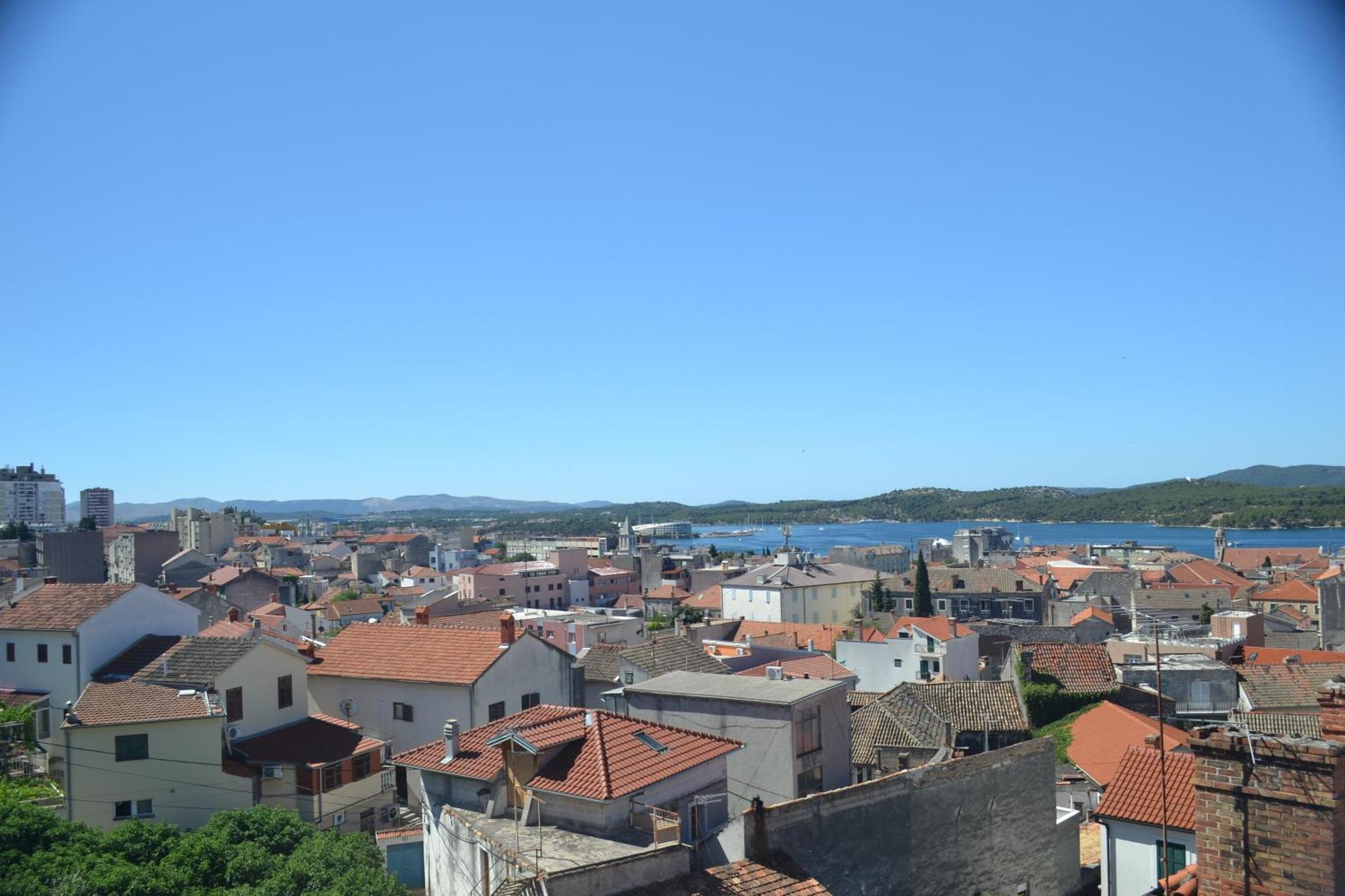 Apartman Bebe In Old Town- With Free Parking Sibenik Bagian luar foto