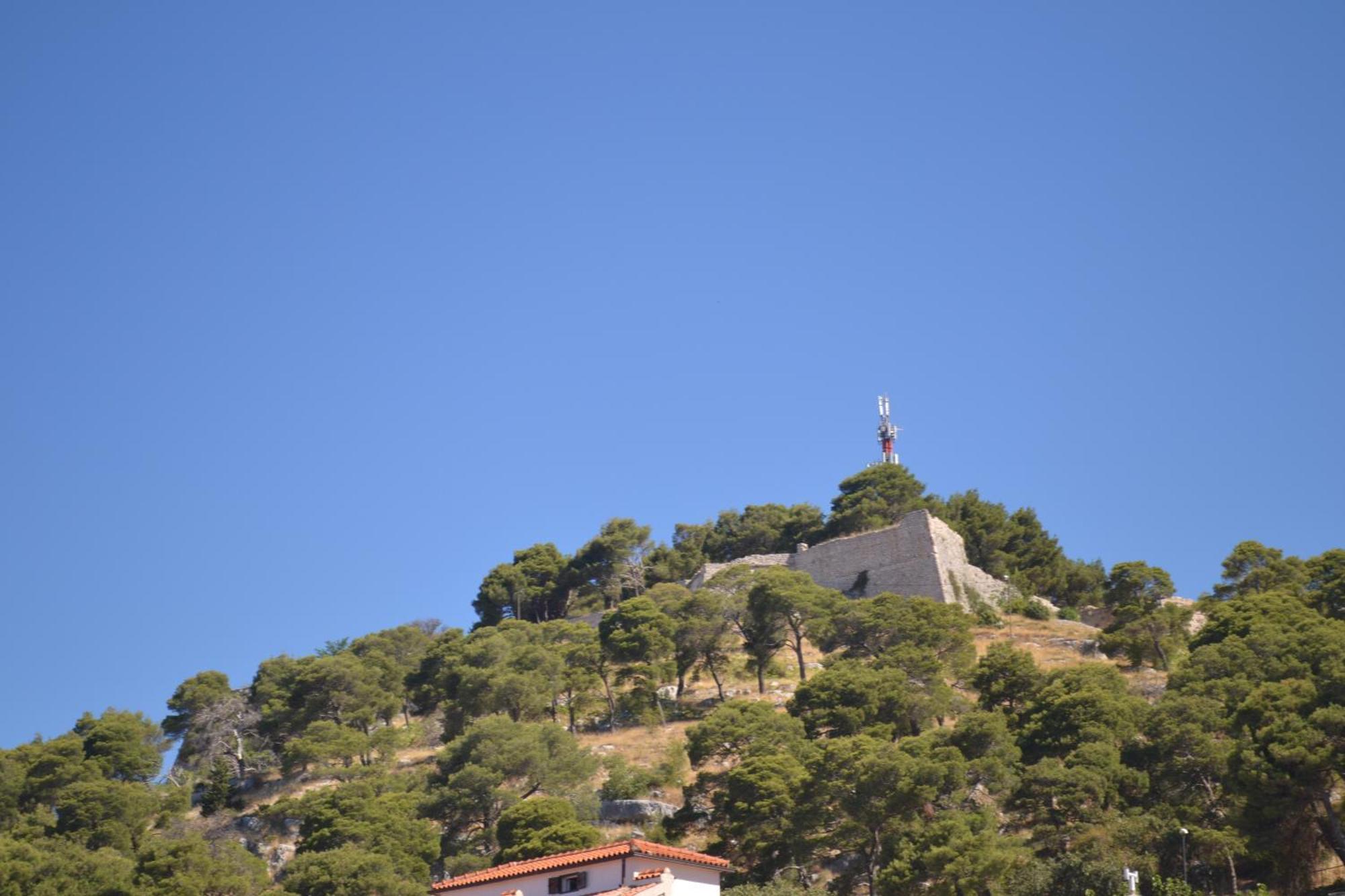 Apartman Bebe In Old Town- With Free Parking Sibenik Bagian luar foto